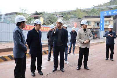 乐山市发展改革委赴马边调研重点项目建设