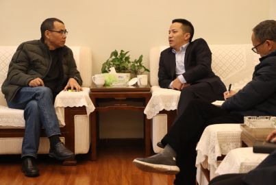 蜀能矿产与金诚信举行交流座谈